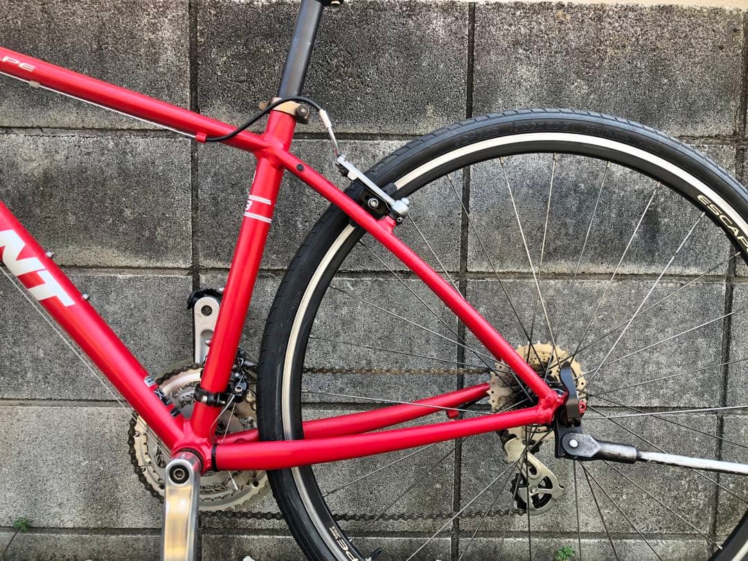 【超美品】GIANT ESCAPE R3 24速　クロスバイク　CT430mm
