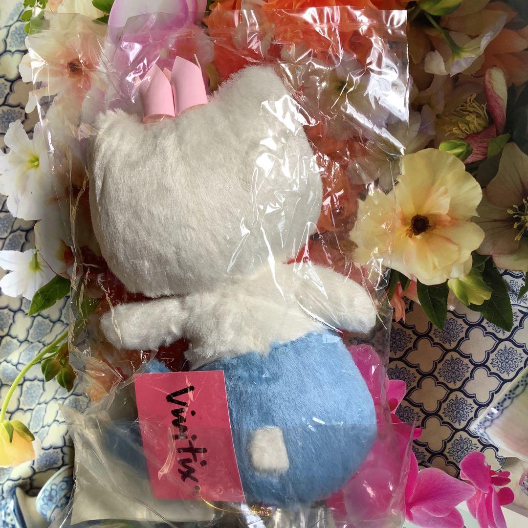 キティ　vivitix ぬいぐるみ