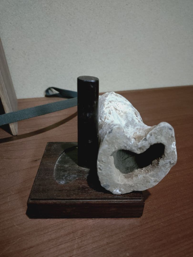 六朝 加彩 官人俑