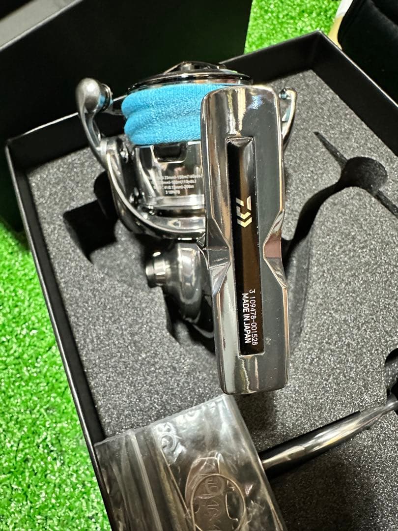 EXIST PC LT3000 スピニングリール　ダイワ　22イグジスト