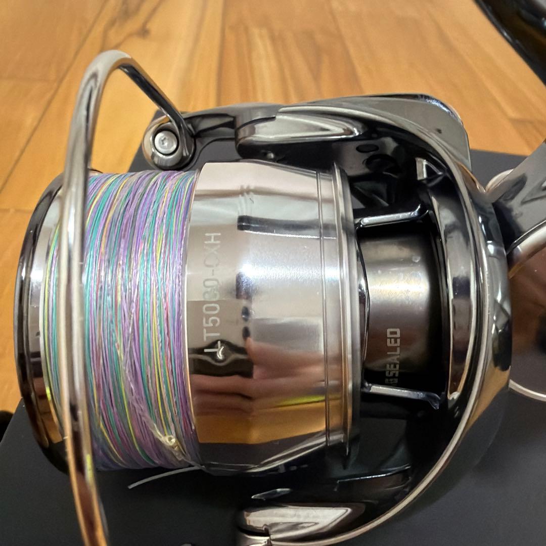 【値下げ】期間限定12月12日まで　ダイワ 22イグジストLT-5000CXH