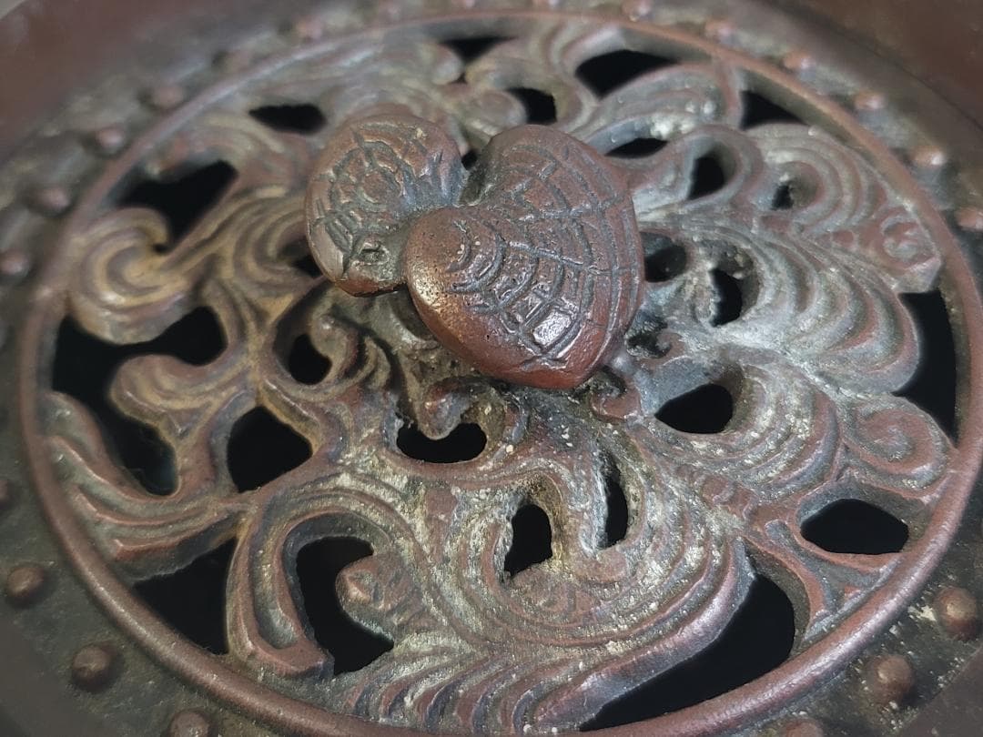 煎茶 銅 楼閣山水紋 霊芝手付 建水 琢斎造 DT322