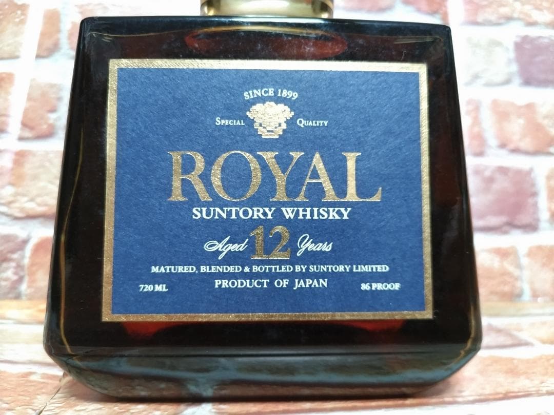 サントリー　ローヤル　プレミアム12年【ブルーラベル】¥