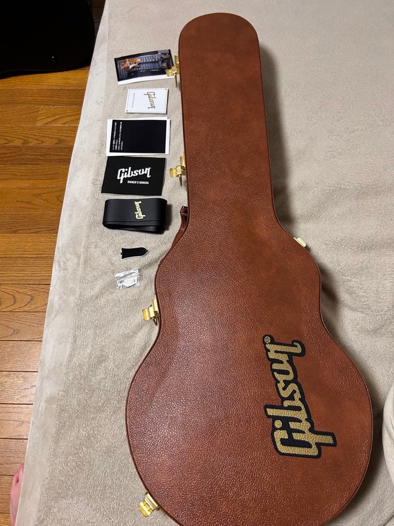 ギブソン Les Paul Standard 50s Gold Top