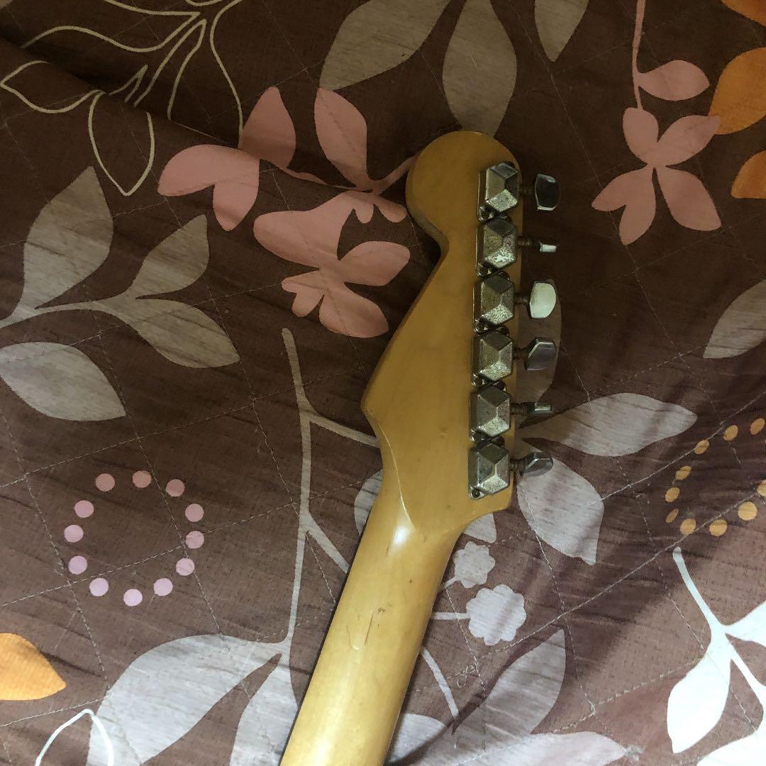 エレキギター 青・白