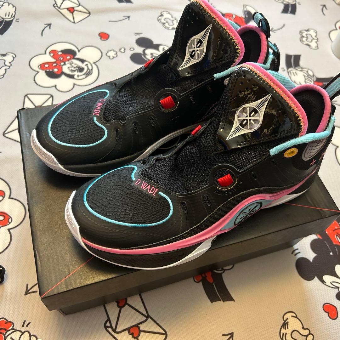 シューズ(男性用) Ll i-Ning Wade Shadow5 \"Miami Nights\"