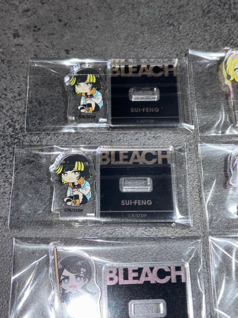 BLEACH ランダム　デフォルメ　キャラクター　ミニアクスタ　護延高校女子