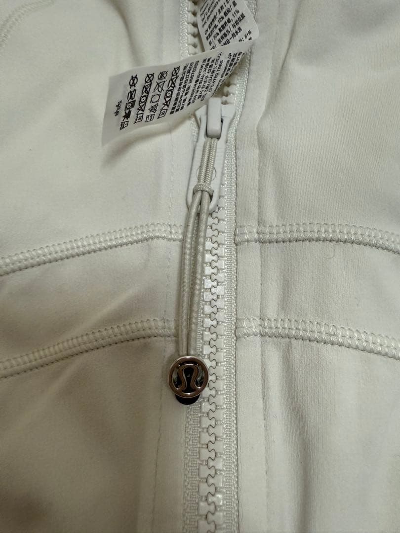 ルルレモン lululemon ジャケット トップス 長袖