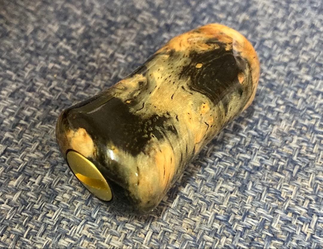 わたらせ樹脂工房製スタビライズドウッドノブシマノ用左です。