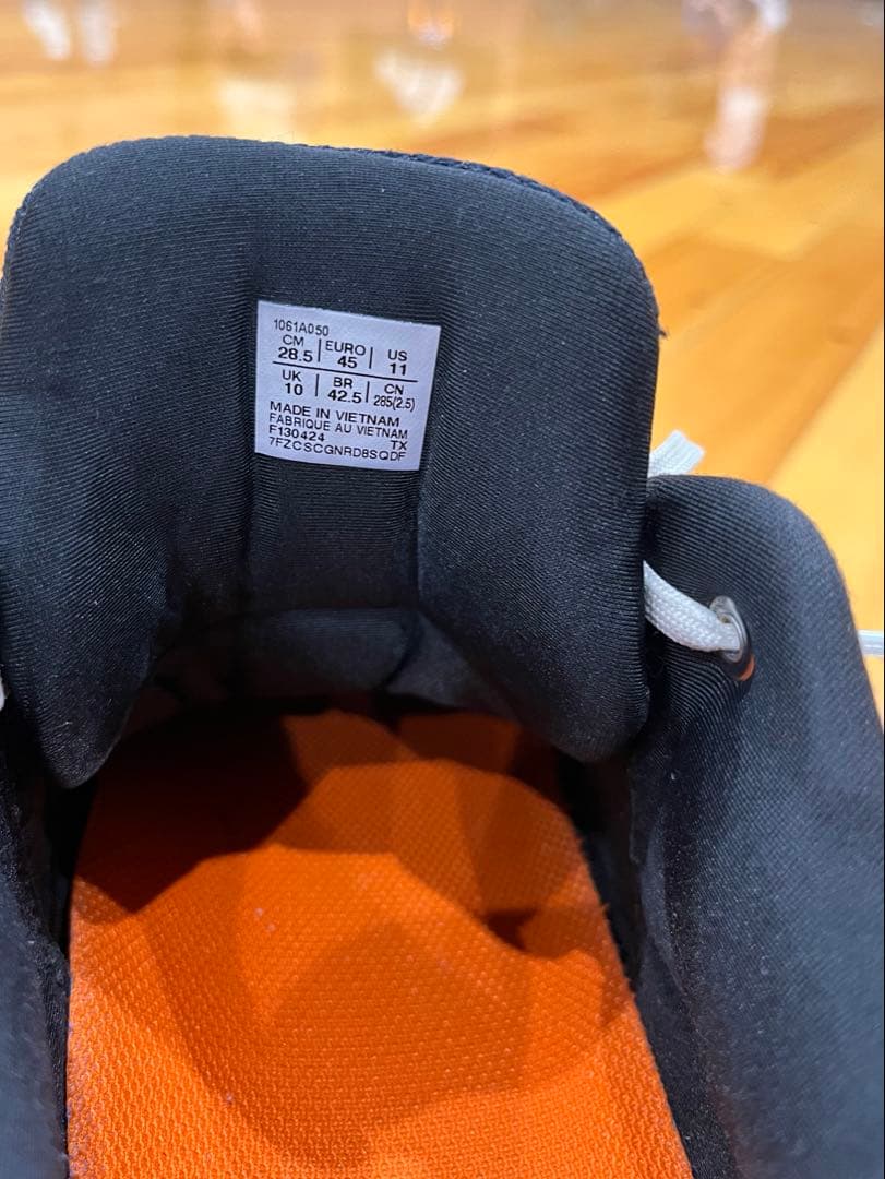 ASICS バスケットボールシューズ ブラック/グレー