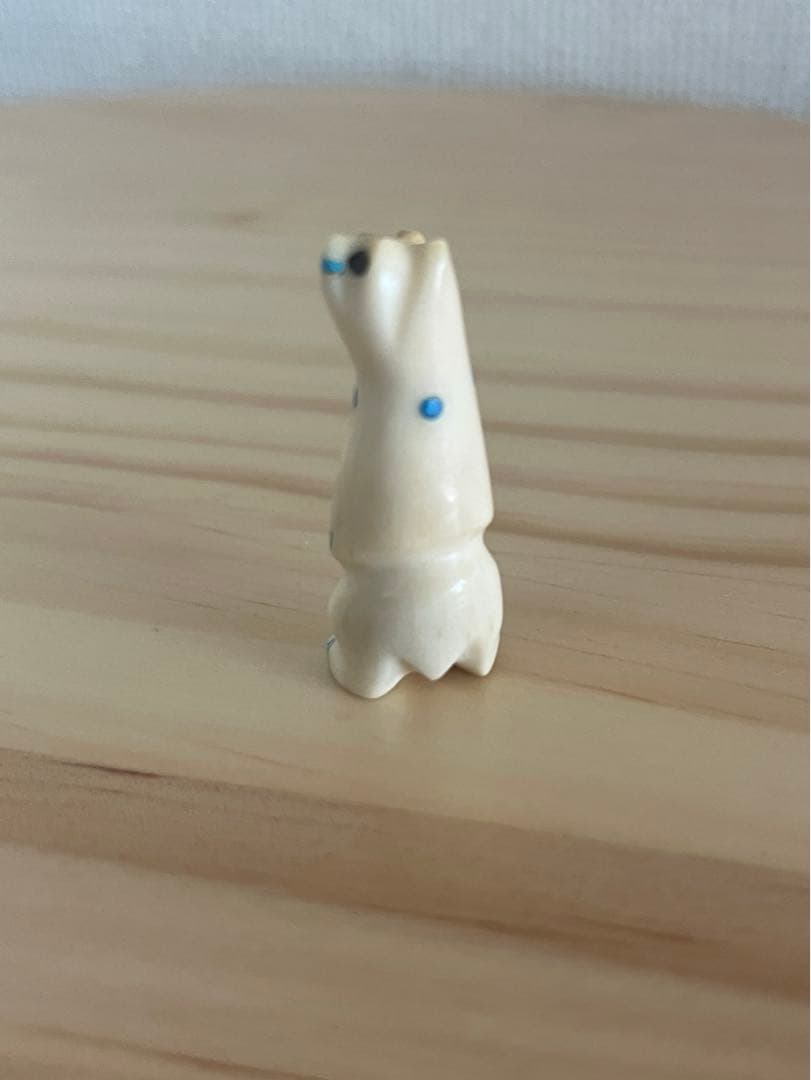 インディアンジュエリー　zuni フェティッシュ　しろくま　シロクマ　白熊