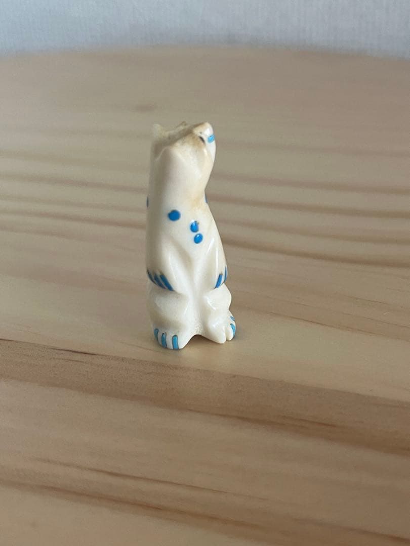 インディアンジュエリー　zuni フェティッシュ　しろくま　シロクマ　白熊