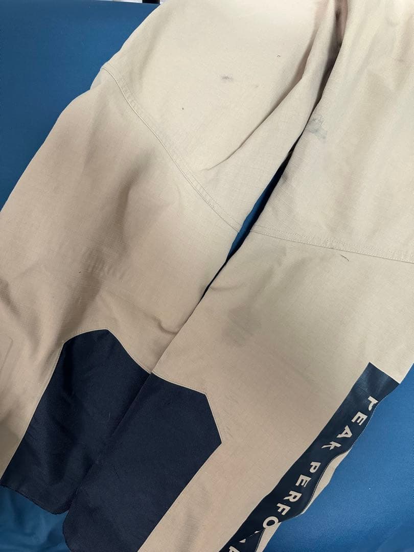 PEAK PERFORMANCE スキーウェア ベージュ　上下セット