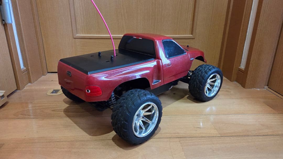 タミヤ ラジコン エンジンカー TG10 フォード F150 ボディー 中古