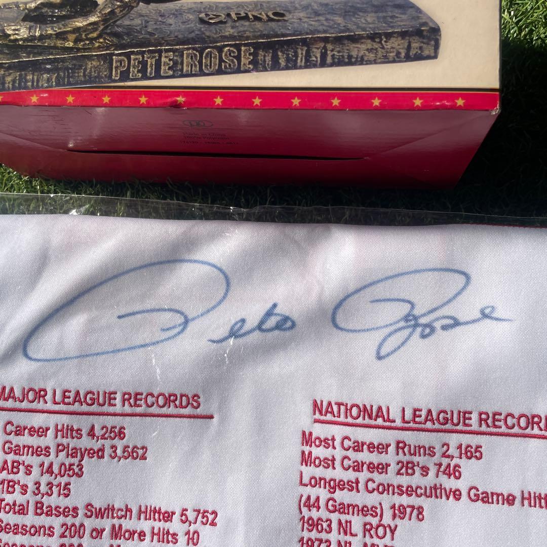 ピートローズ氏　直筆サイン　500枚限定記念ジャージと非売品ブロンズのセット