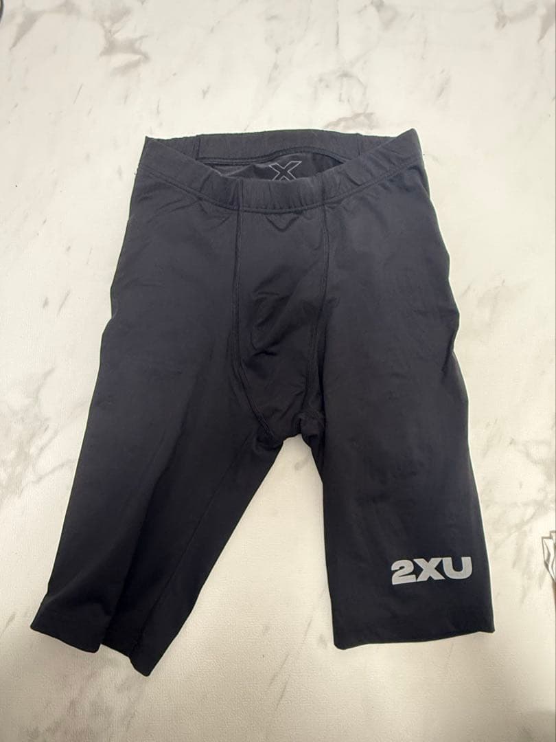 2xu MCSハーフタイツ　Ｍサイズ