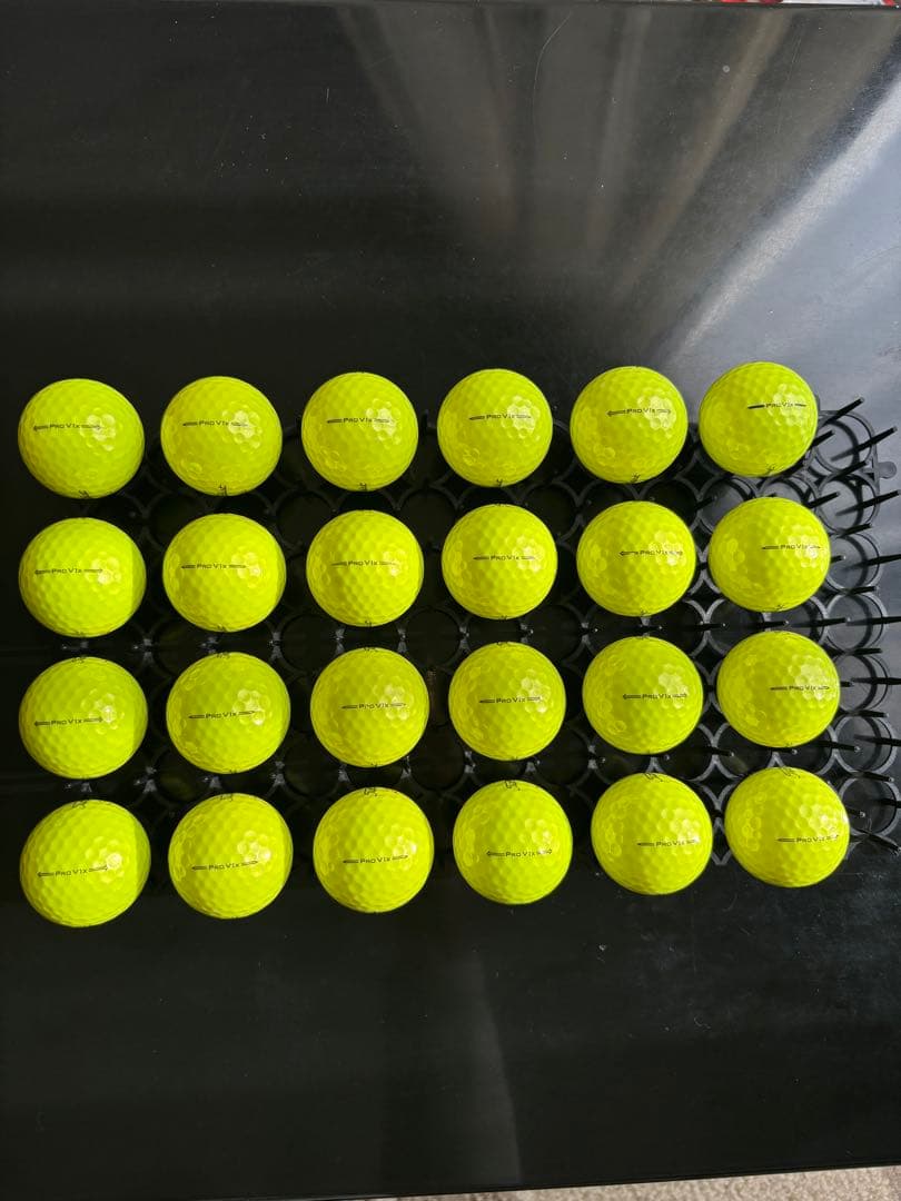 新品に近い　送料込み　タイトリスト　PRO V1x ロストボール 24球セット