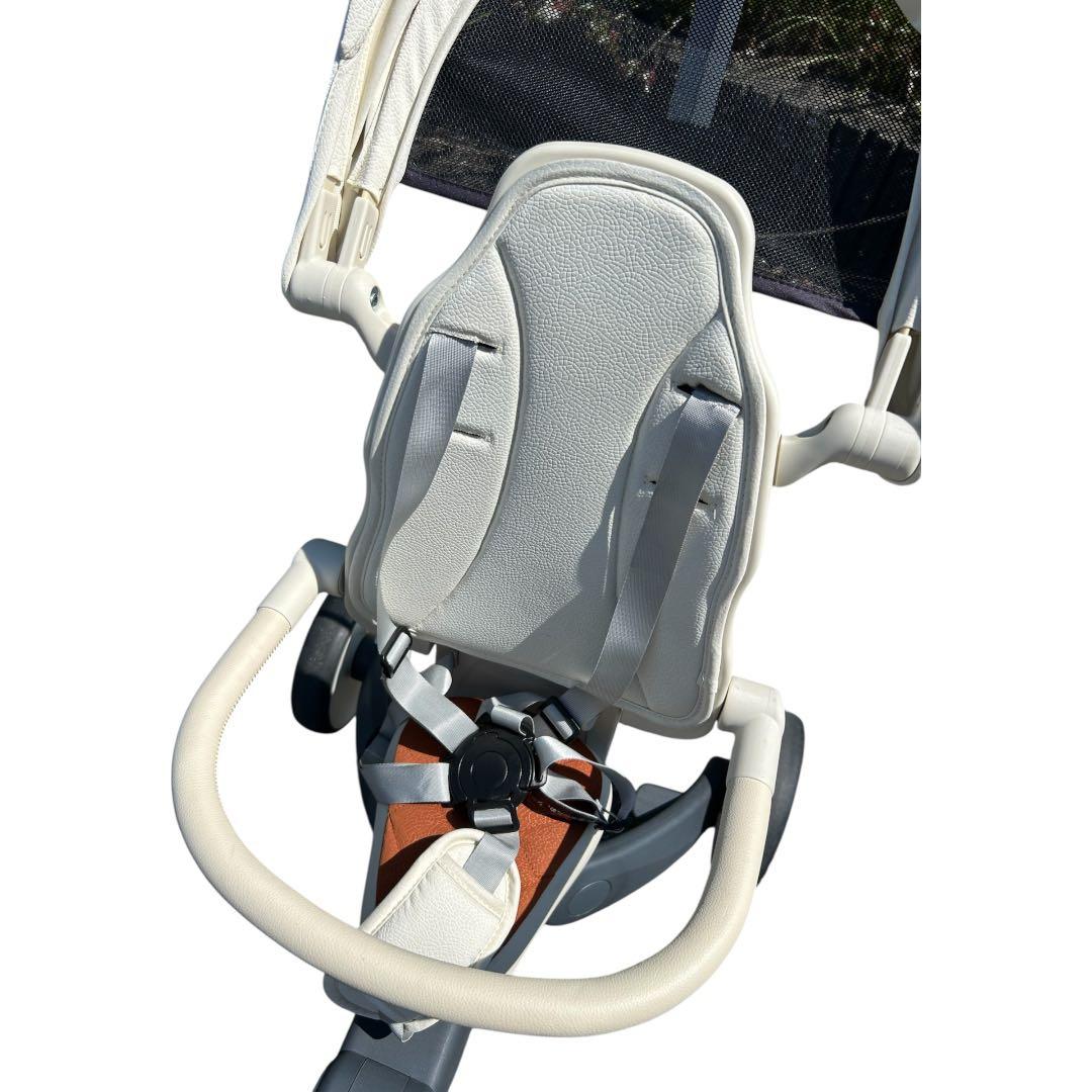 BTM 三輪車 グレー/ホワイト