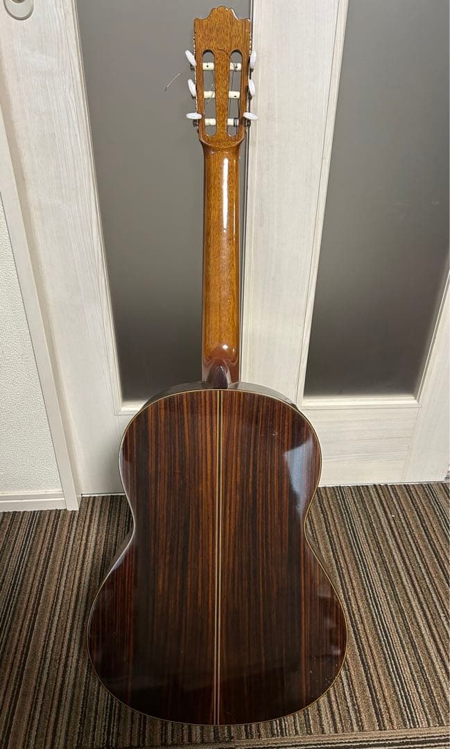 YAMAHA C-300 クラシックギターハードケース付き