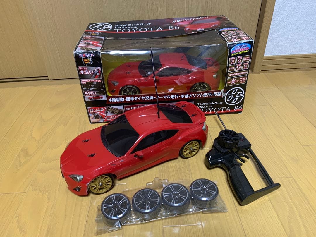 年始値下げ❗️トヨタ 86 ラジコン R/C スポーツカー トイカー　2台セット