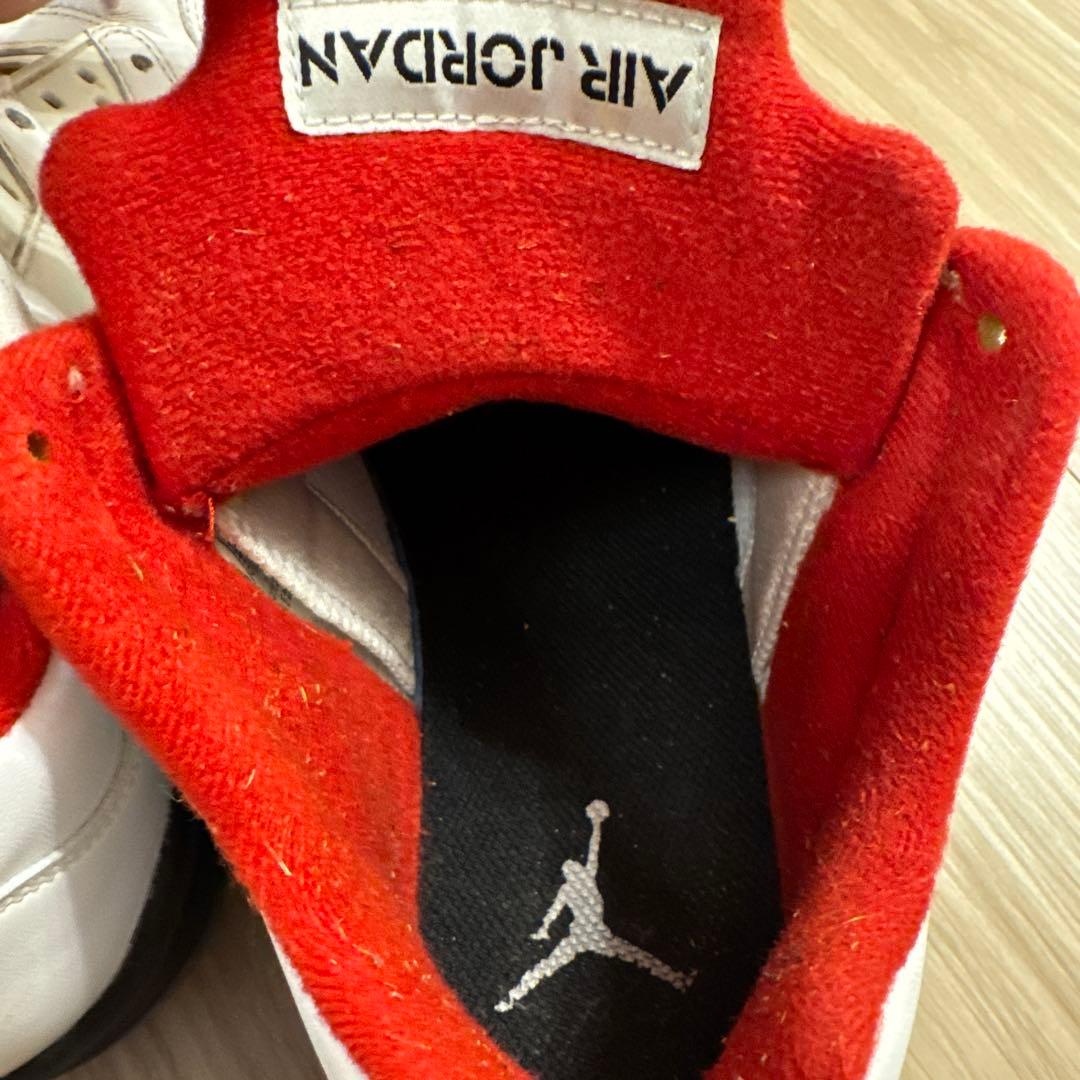 Air Jordan 5 ホワイト/レッド スニーカー