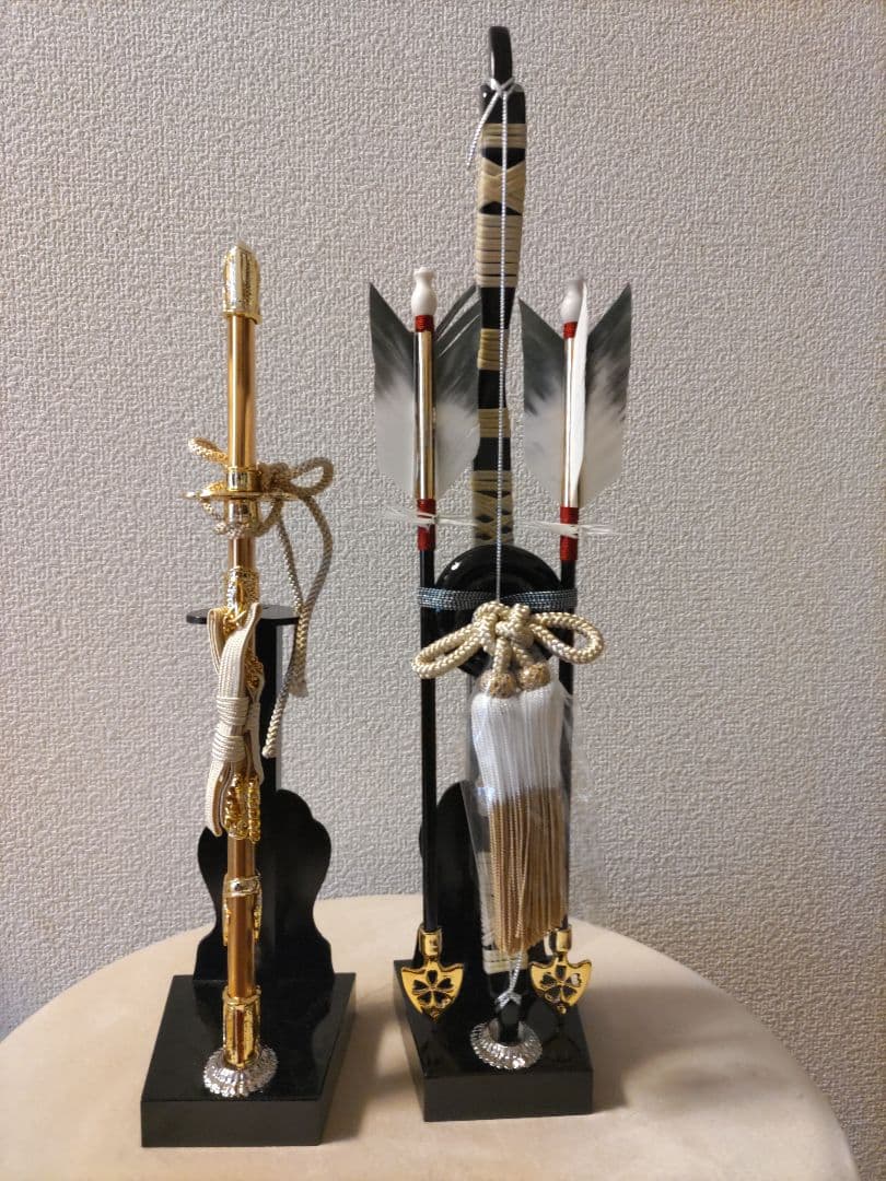 弓と刀オブジェ　弓太刀飾　上杉謙信