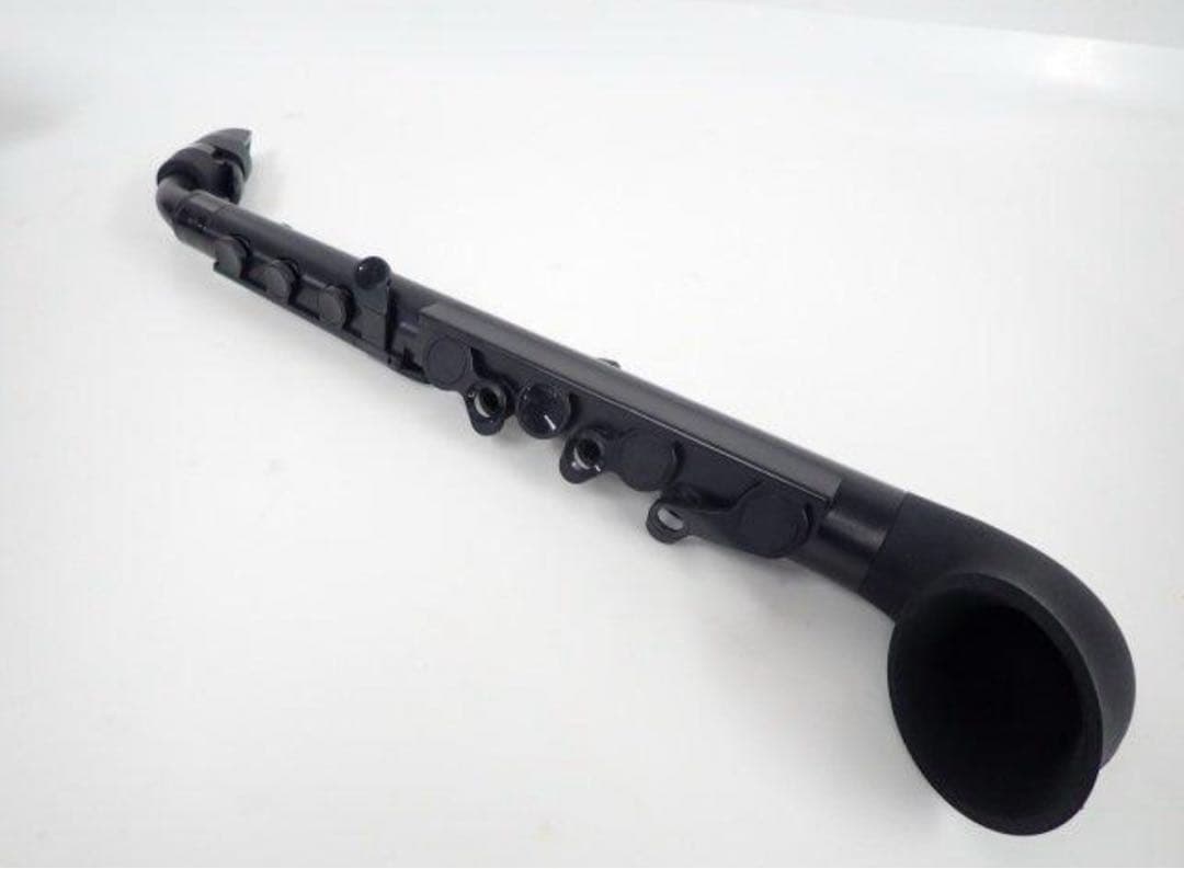 nuvo jSAX2.0 プラスチックサックス