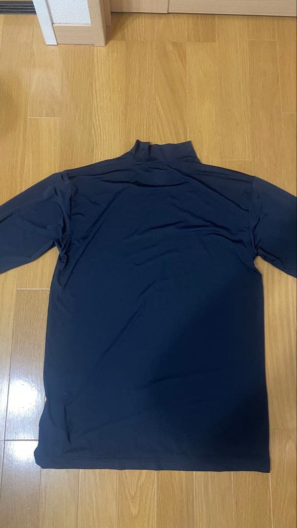 ネイビー ノースリーブ & 長袖ハイネック アンダーシャツ