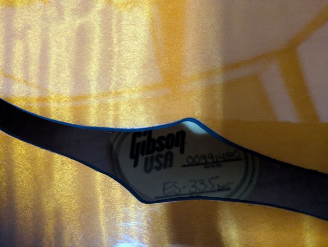 gibson 2001年製 ES-335 RESSUE VS