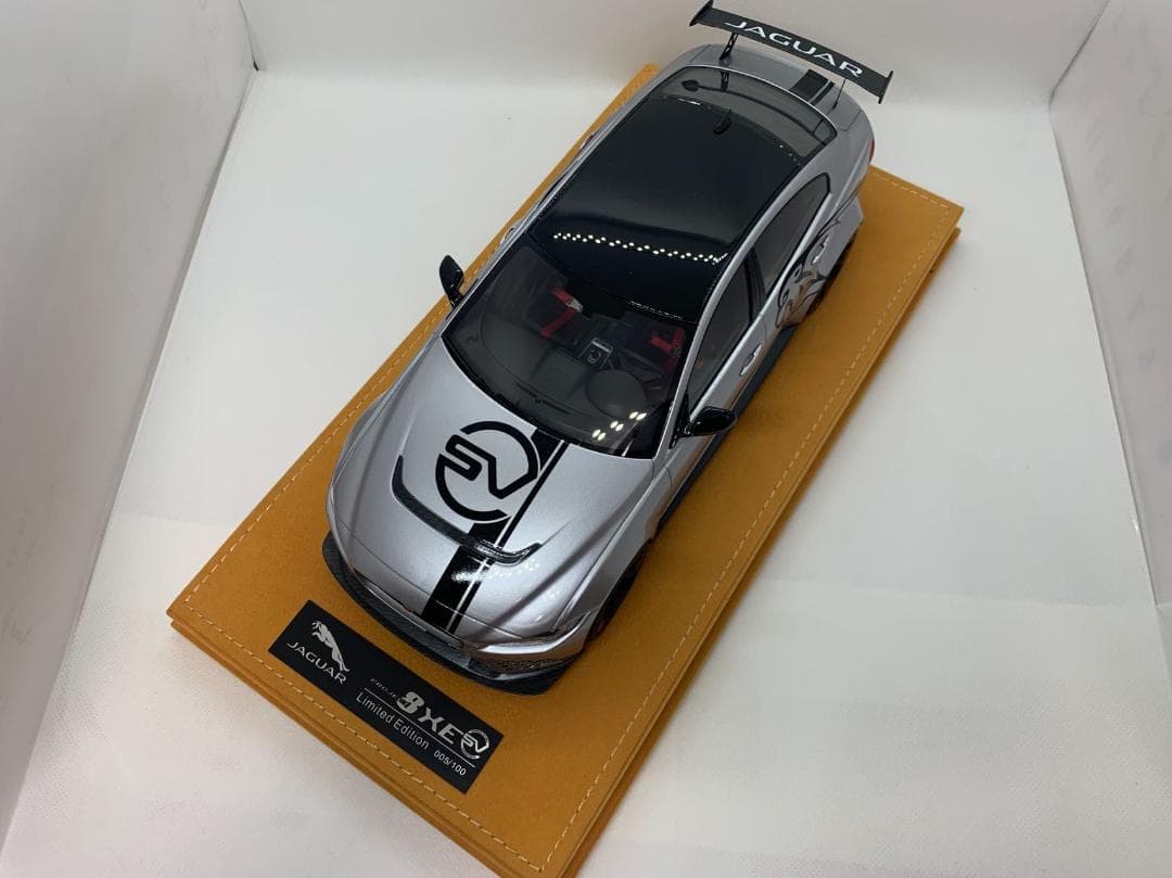 1/18 ジャガーXE プロジェクト8 Jaguar XE