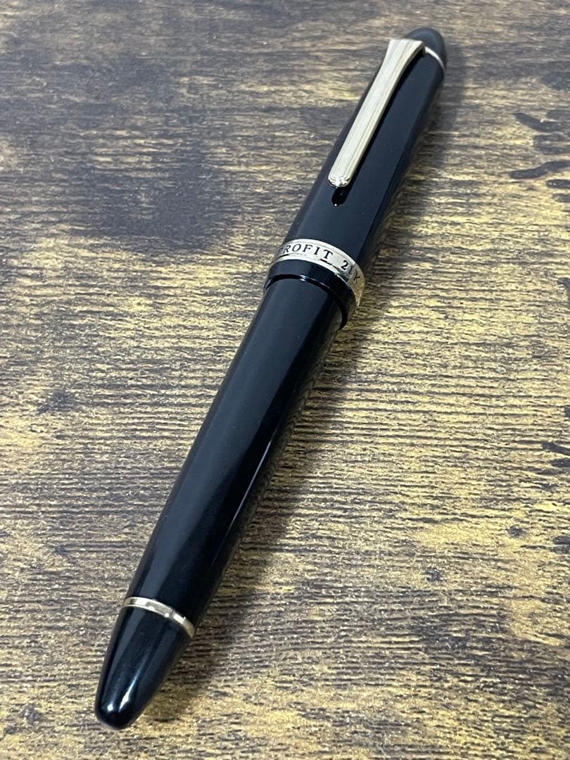 旧型ニブ　ホワイトゴールド　F プロフィット 21 セーラー　万年筆 21k
