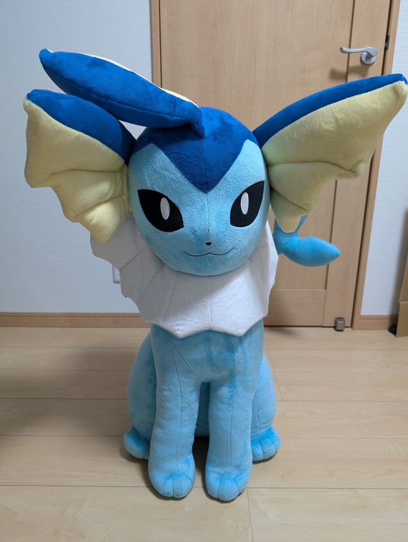 等身大シャワーズぬいぐるみ