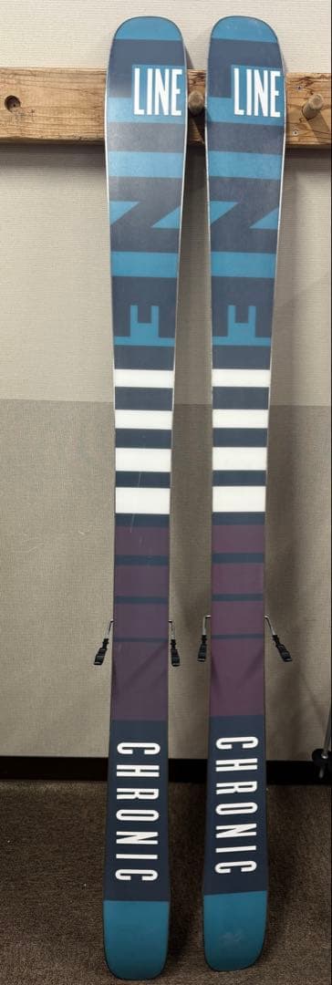 LINE CHRONIC 164cm ビンディングmarker square