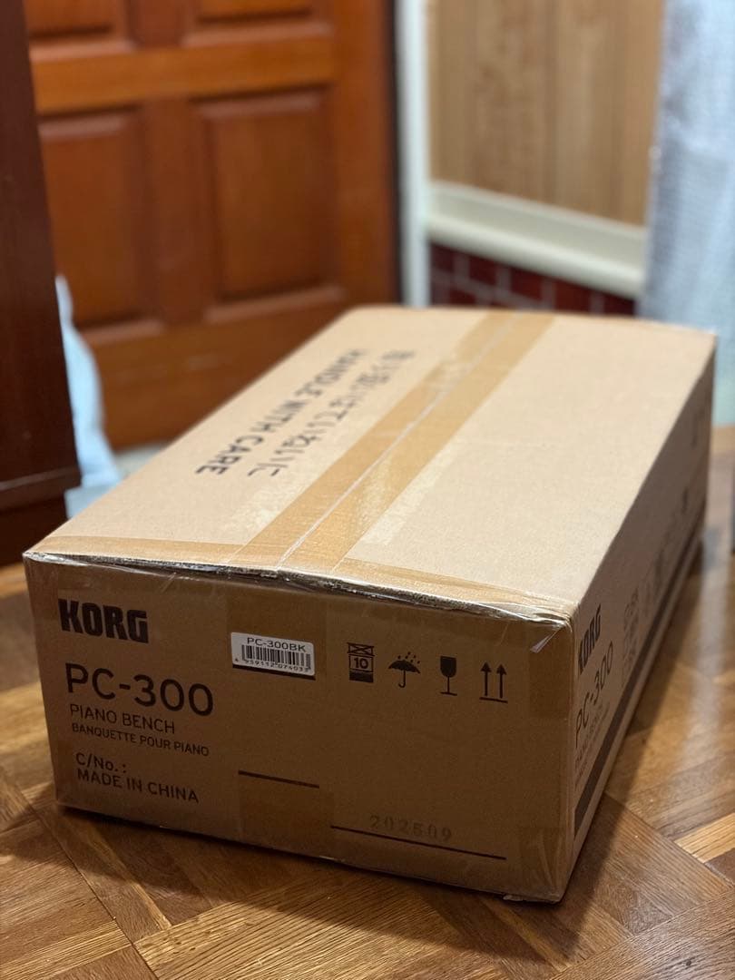 KORG PC-300 ピアノベンチ、ピアノ椅子未開封