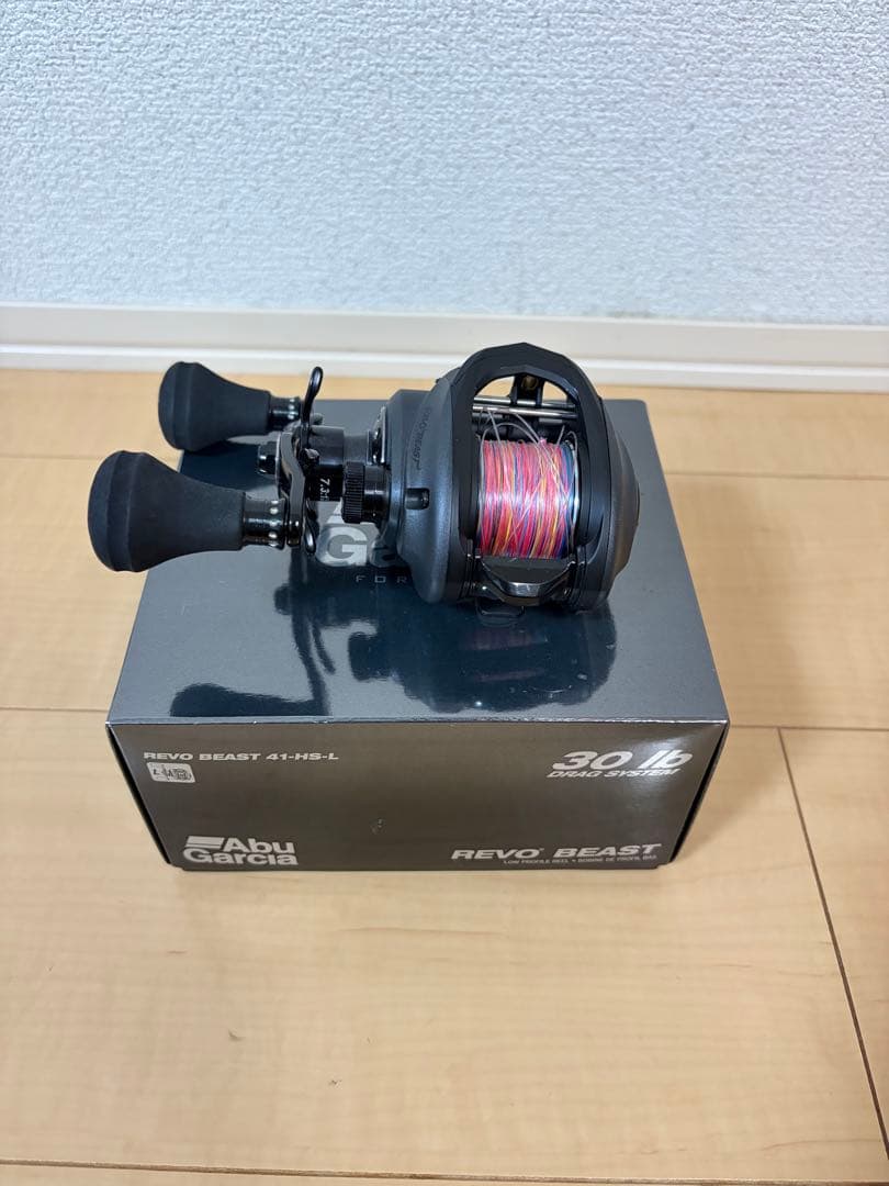 Abu Garcia REVO BEAST 41-HS-L ベイトリール
