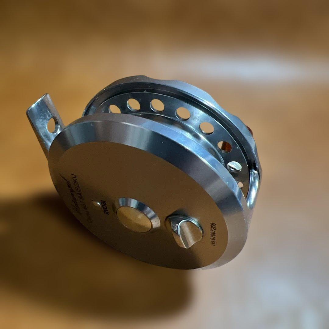 リョービ　メタロイヤルチヌ　607 倍速　黒鯛　ヘチリール