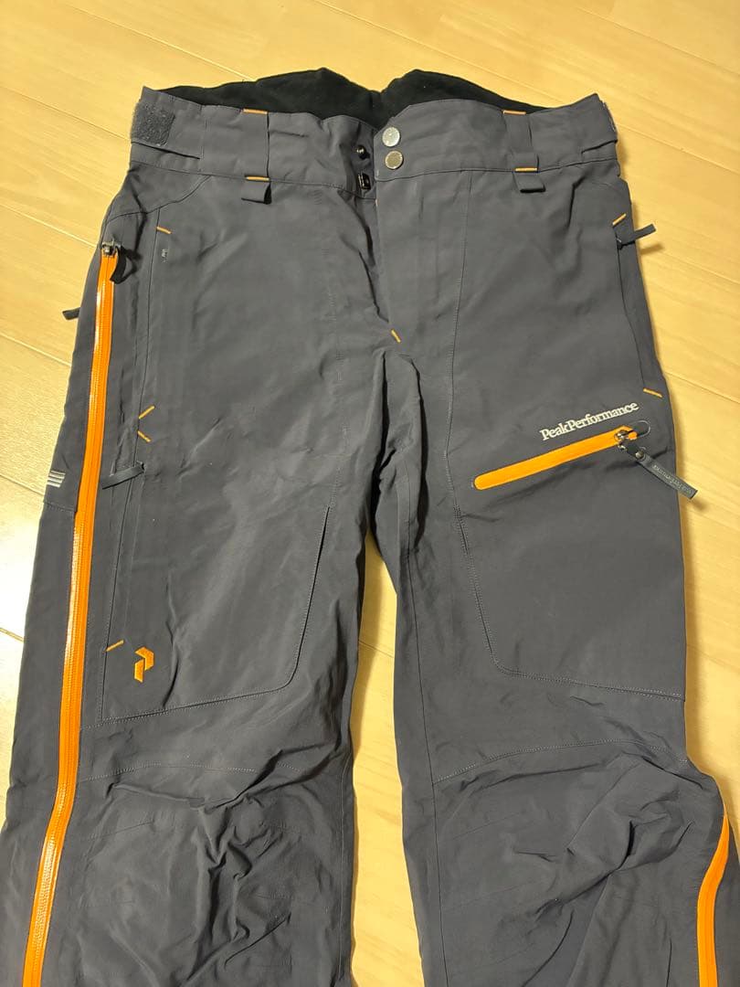 ピークパフォーマンス　レディースパンツ【スキー•スノーボード】