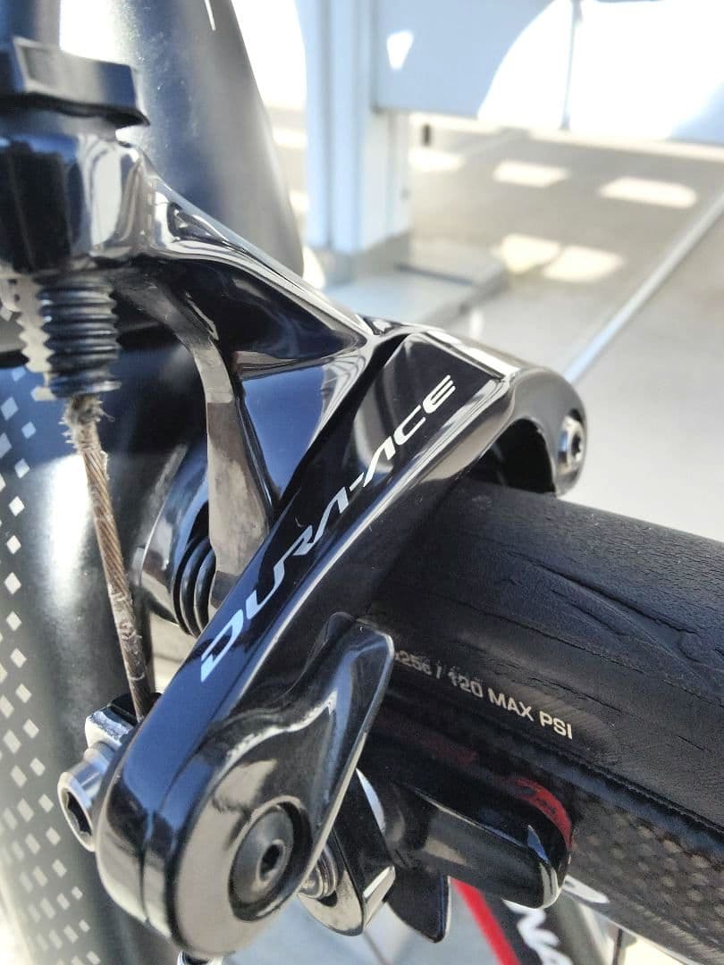 ロードバイク PINARELLO DOGMA F10　 550サイズ　完成車☆