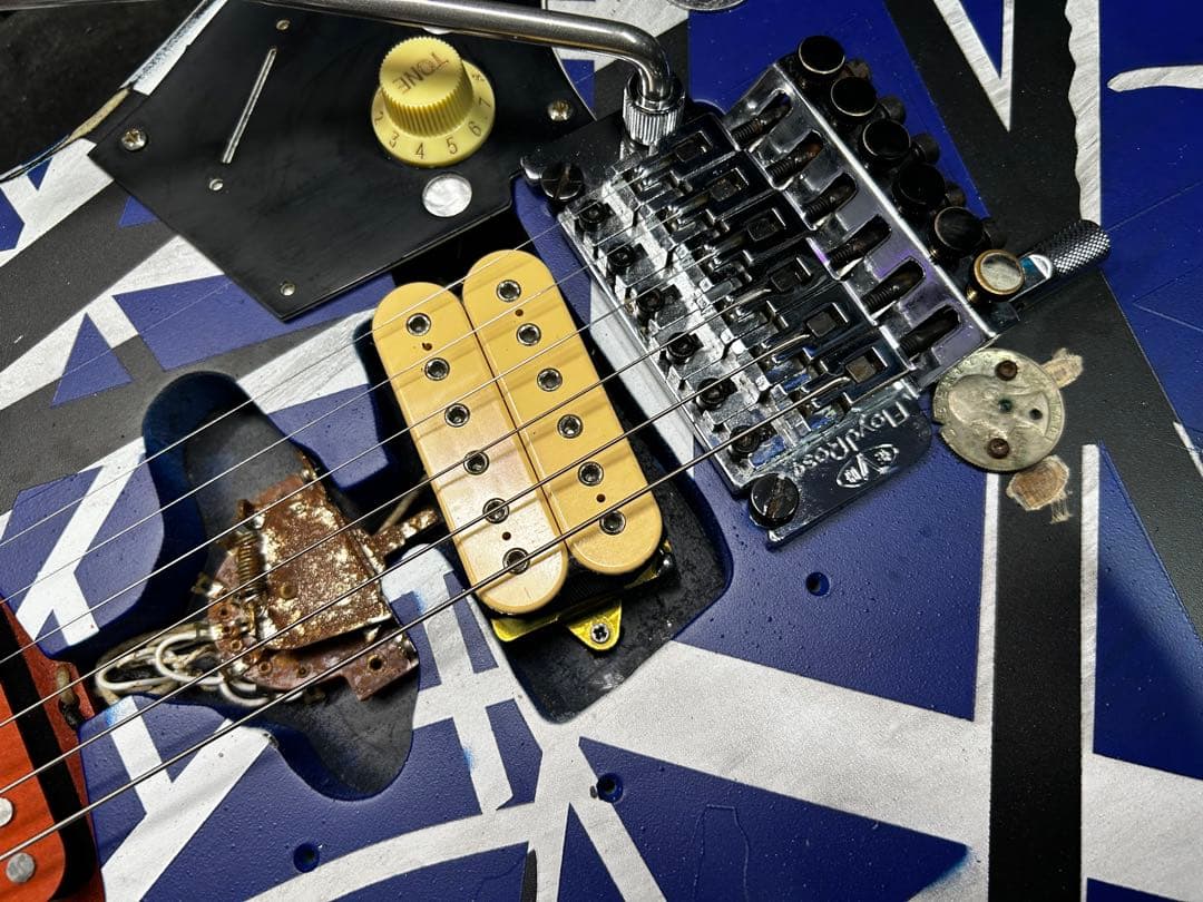アッシュボディ！拘りのEVH Frankenstein BLUEフランケン
