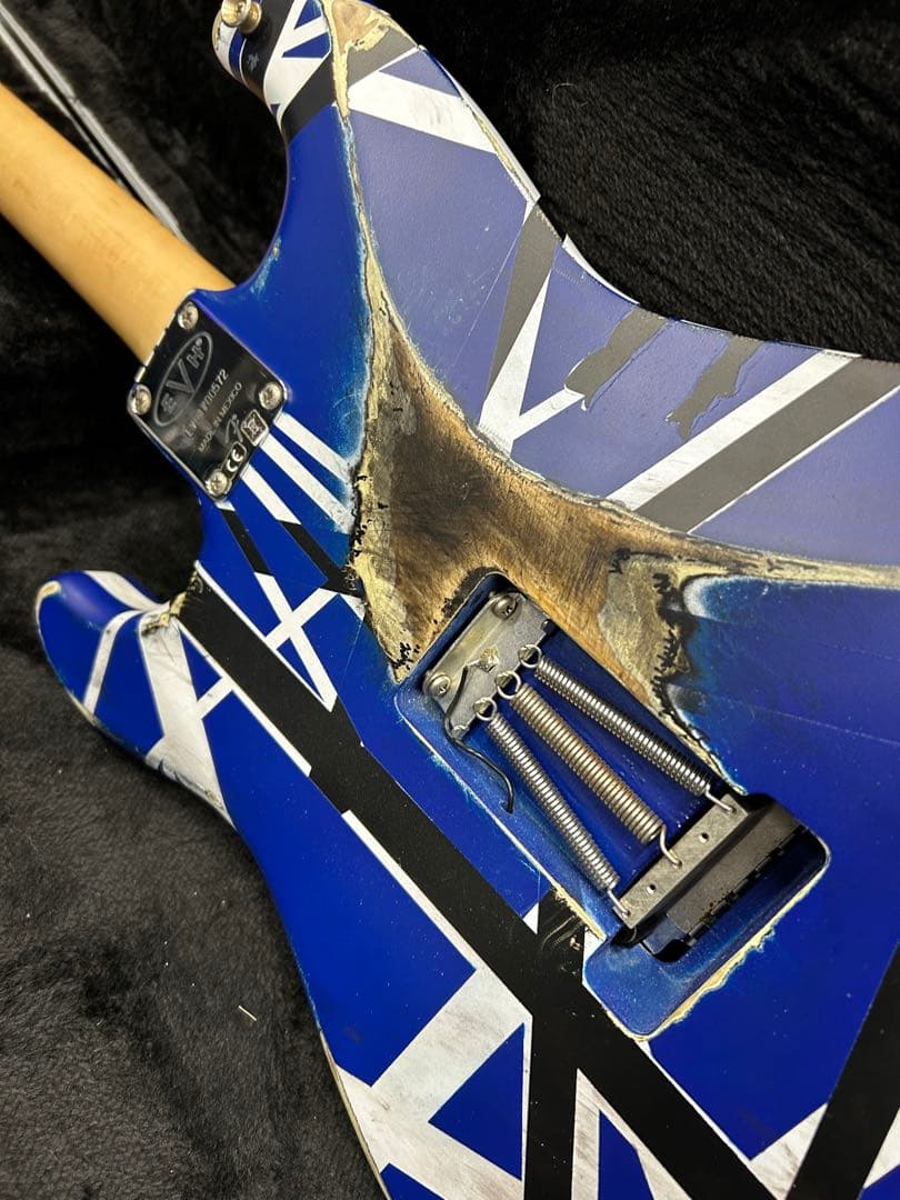 アッシュボディ！拘りのEVH Frankenstein BLUEフランケン