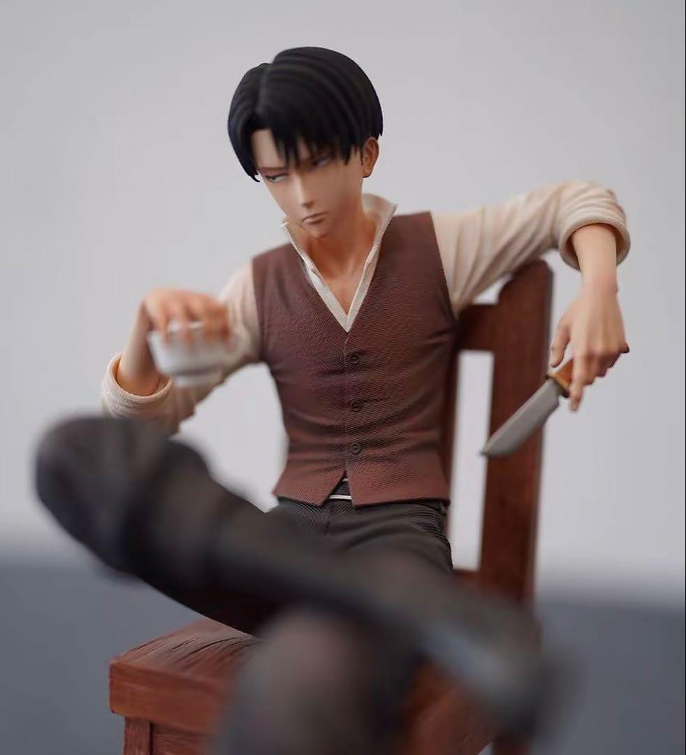 進撃の巨人 ② リヴァイ·アッカーマン ガレージキット ガレキ スタチュー