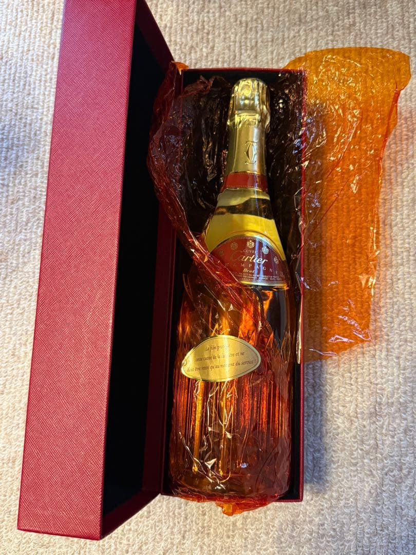 Cuvée Cartier Champagne Brut 赤色ボックス入り