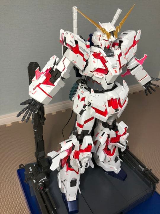 PG ユニコーンガンダム　完成品　無塗装