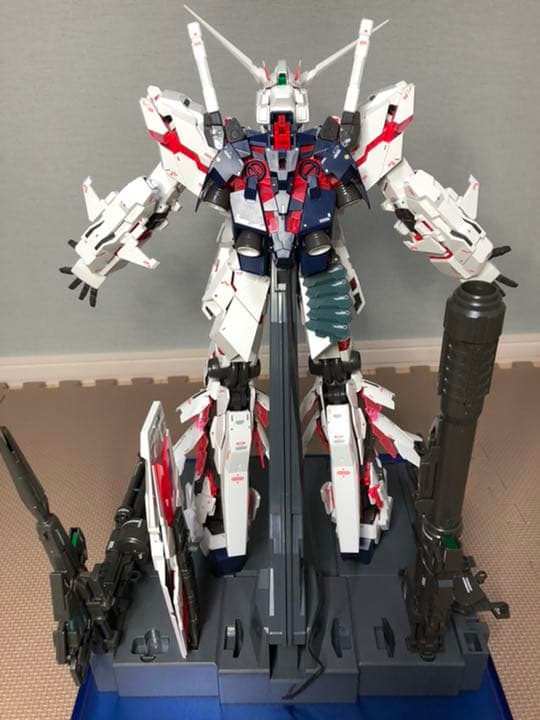PG ユニコーンガンダム　完成品　無塗装