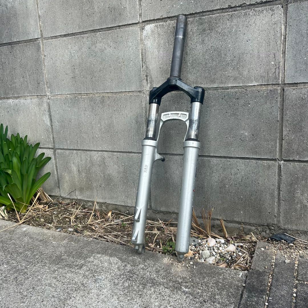 ROCKSHOX フロントサスペンション