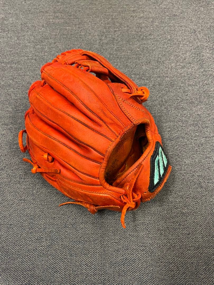 レア！　ミュータント　青ビューリーグ　野球 硬式グローブ 一般用　大人　右投げ