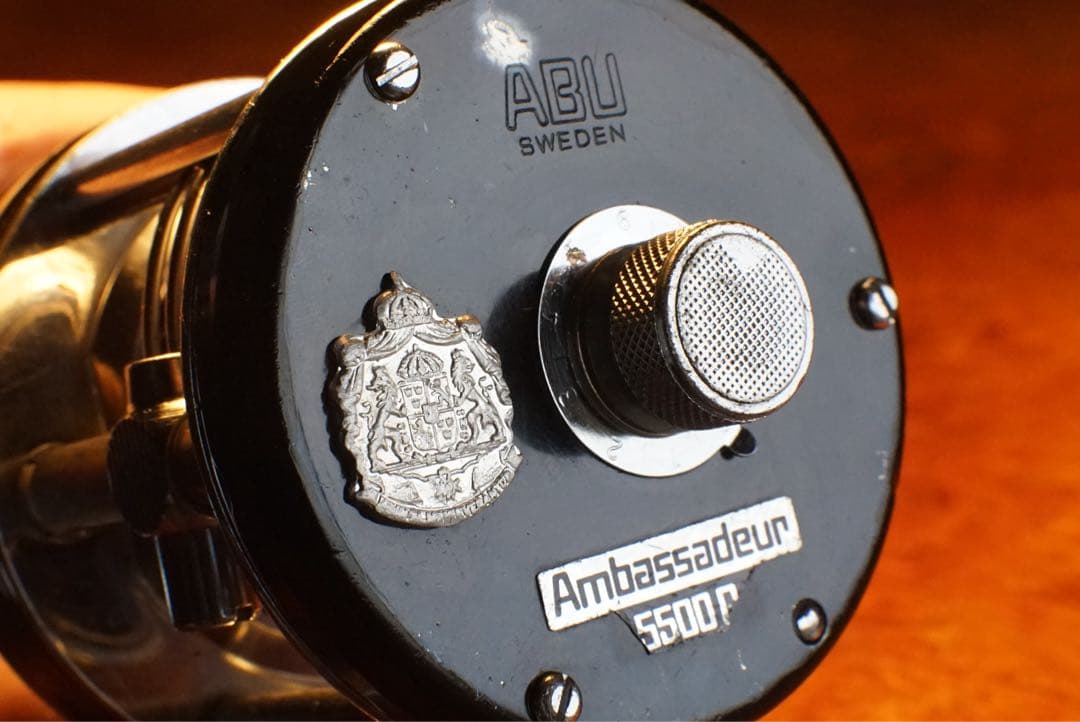 ABU アンバサダー 5500C メンテ済 フレーム修正済