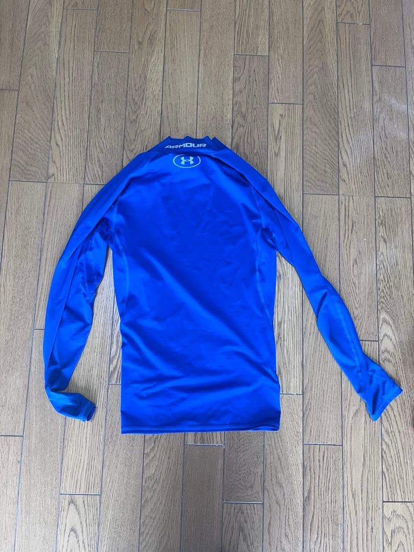 日本体育大学　サッカー部　ユニフォーム　Mサイズ ソックスインナー付き