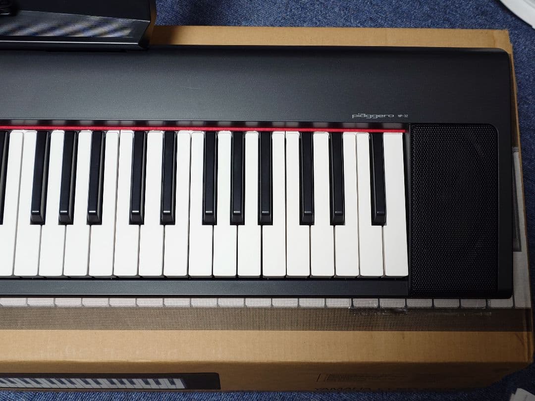 YAMAHA Piaggero NP-32B（76鍵・ペダル付き）