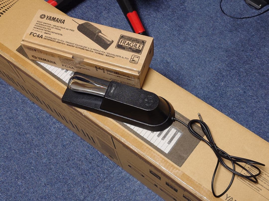 YAMAHA Piaggero NP-32B（76鍵・ペダル付き）